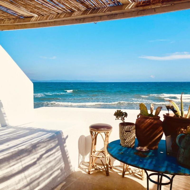 Hotel Lido Beach Hyères Екстериор снимка