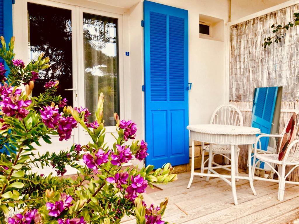 Hotel Lido Beach Hyères Екстериор снимка