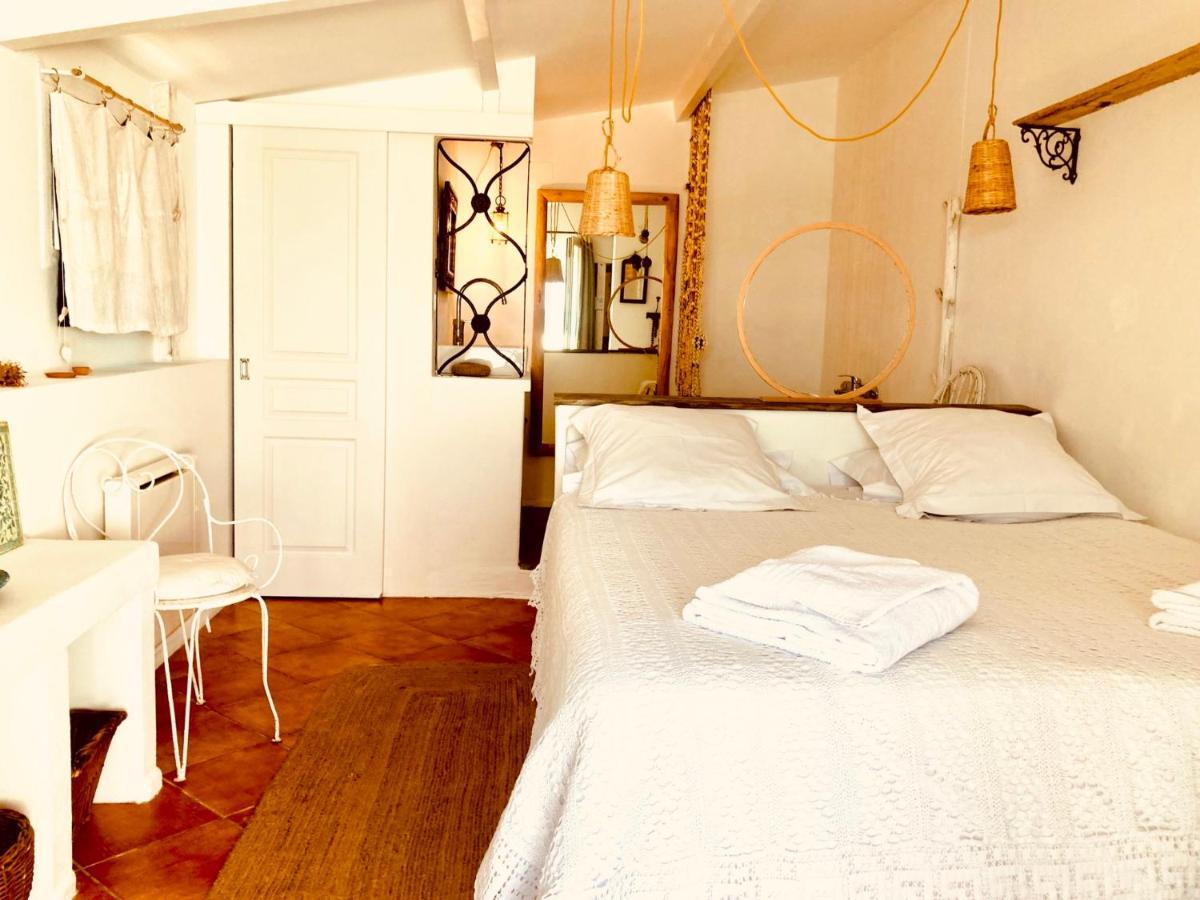 Hotel Lido Beach Hyères Екстериор снимка