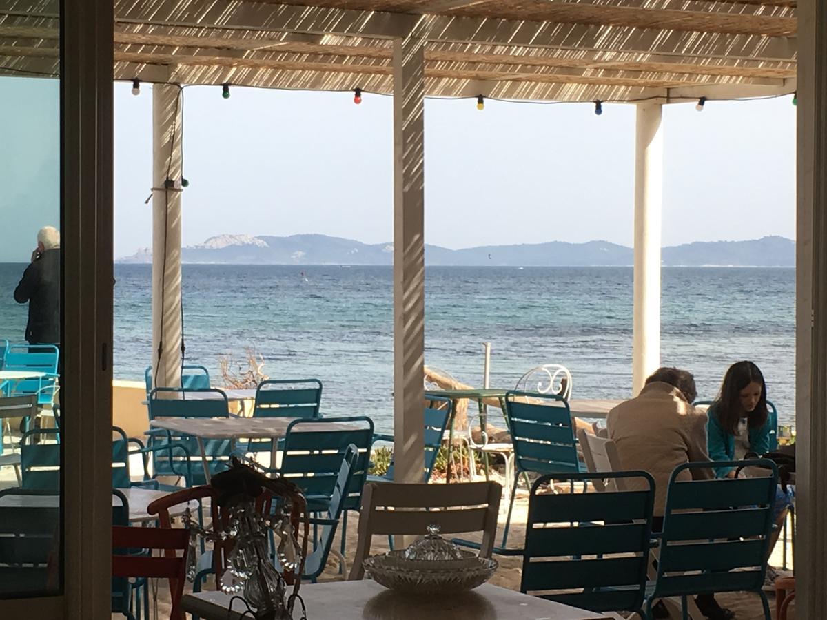 Hotel Lido Beach Hyères Екстериор снимка